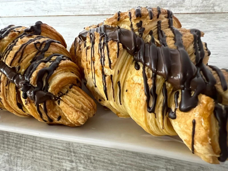 Croissant-relleno-1.webp